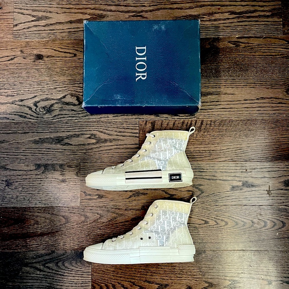 Dior B23 High-Top Sneaker